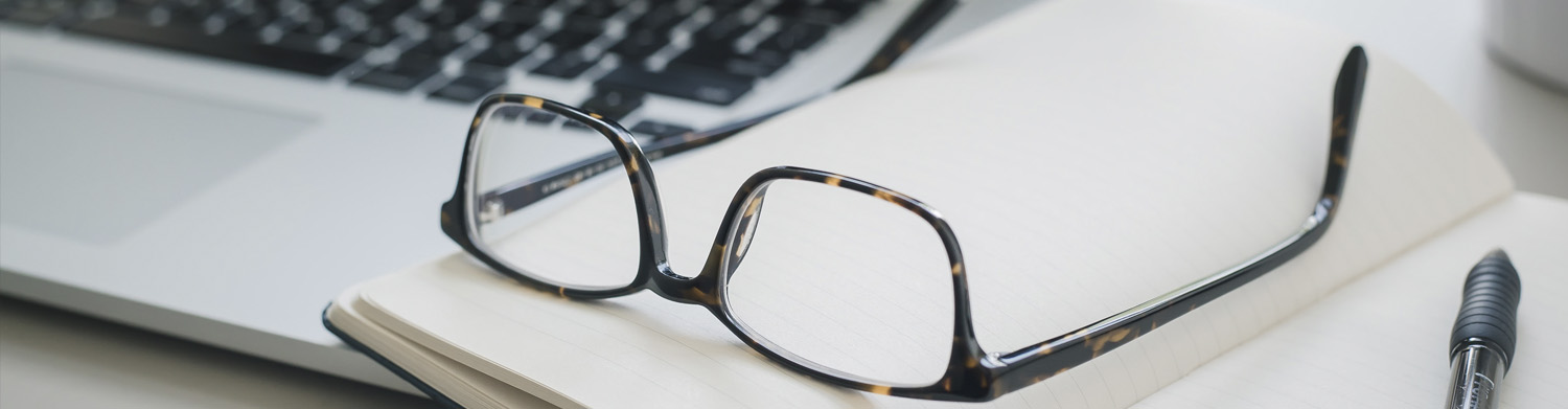 Header Baujahr Bauweise Wohnfläche Nutzfläche Grundstück Zimmer Ausstattung Bad Küche Balkon Terrasse Schlafzimmer Wohnzimmer Keller Sauna Fußboden Lage Kosten